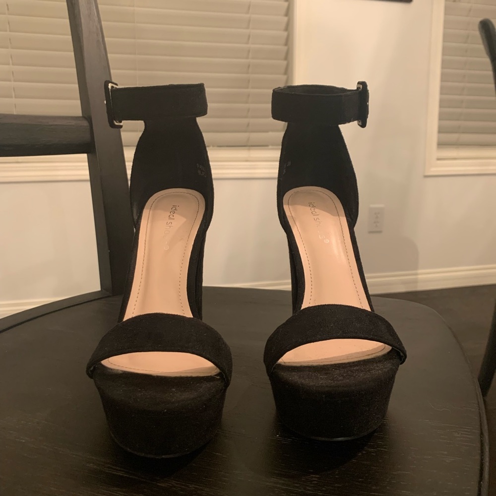 Nasty gal black suede platform heels